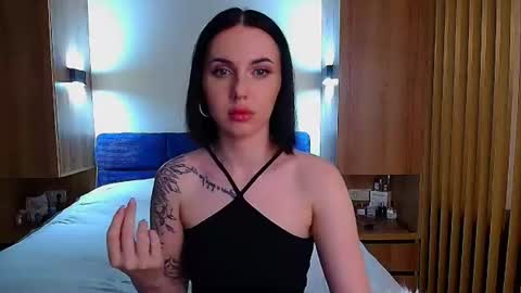 Julia online show from June 11, 2:26 pm