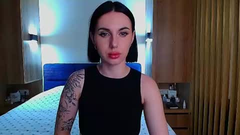 Julia online show from July 21, 4:42 pm
