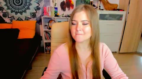 Miss Hanna online show from June 26, 8:25 pm