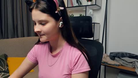 puremelody online show from October 11, 10:24 pm