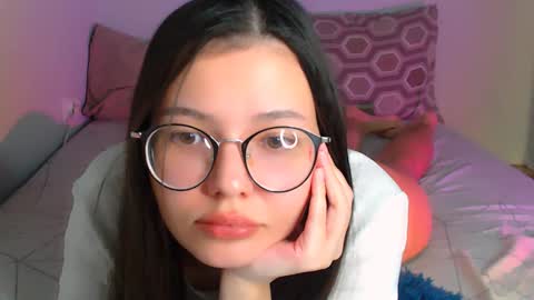 Carolyn online show from November 7, 11:29 pm