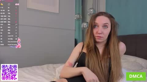 Sophie  Fav patterns 99199444press my buttons  see what happens  online show from January 11, 5:19 pm