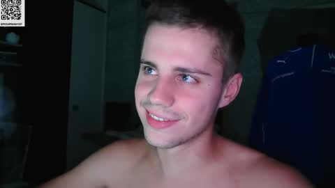 Snapshot of pusaprada chatting on September 11, 10:22 pm pusaprada online show from September 11, 10:22 pm