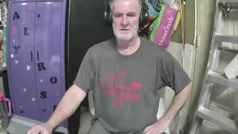 Snapshot of pussy_licker0127 chatting on February 25, 11:26 pm Mark online show from February 25, 11:26 pm