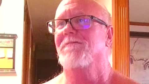 pussylover1365 online show from September 22, 8:57 pm