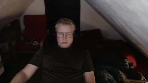 Snapshot of pussylovercb chatting on October 11, 8:45 pm pussylovercb online show from October 11, 8:45 pm