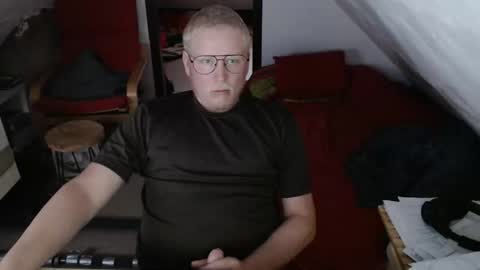 Snapshot of pussylovercb chatting on September 12, 9:22 am pussylovercb online show from September 12, 9:22 am