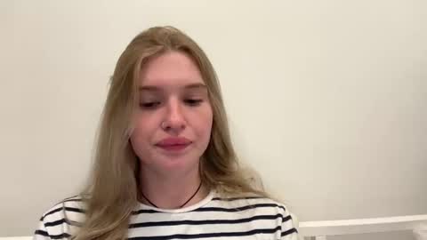 Lina online show from January 19, 11:42 am