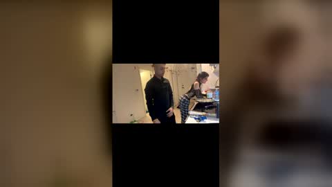 putykulito online show from January 8, 3:01 am