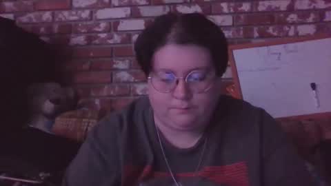 Br4tty Bunny online show from December 22, 5:14 am