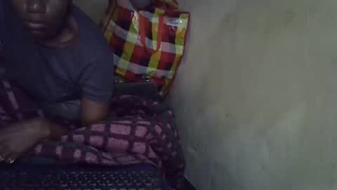 queen online show from November 7, 6:05 am