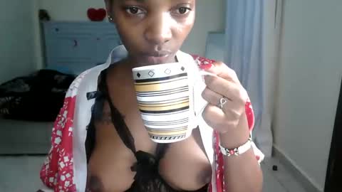 queen_asha online show from April 6, 3:26 am