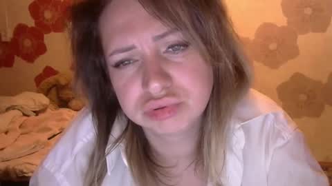 Queen Daenerys online show from September 28, 8:29 pm