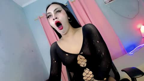 queen_danaya online show from July 24, 2:09 am