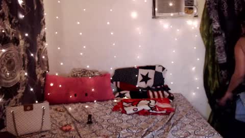 CASSANDRA online show from March 4, 4:20 pm