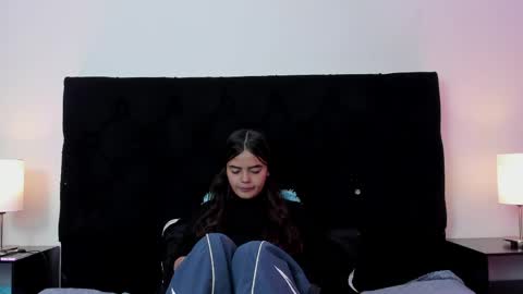 queen_misy online show from April 12, 8:35 pm