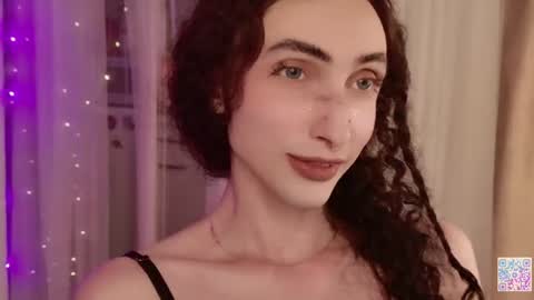 queen_of_tease online show from June 21, 12:28 am