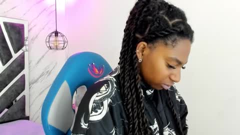   online show from November 7, 11:34 am