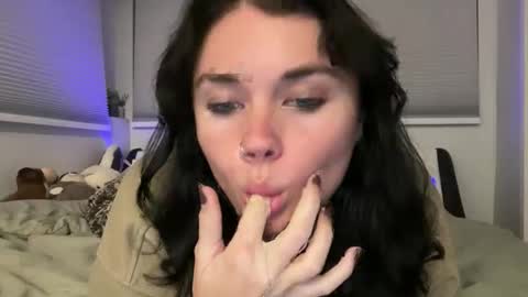 Cassidy online show from December 4, 5:51 am