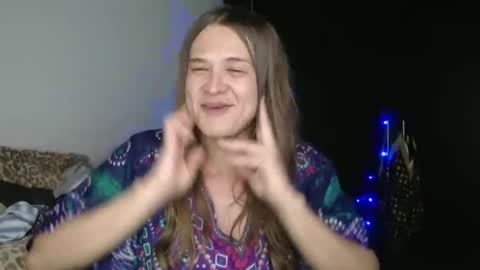 Snapshot of queennicky88 chatting on February 10, 6:31 am Nico online show from February 10, 6:31 am