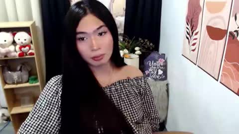 Mikka online show from April 6, 3:57 pm