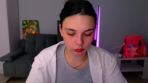 Patricia online show from November 11, 2:08 pm