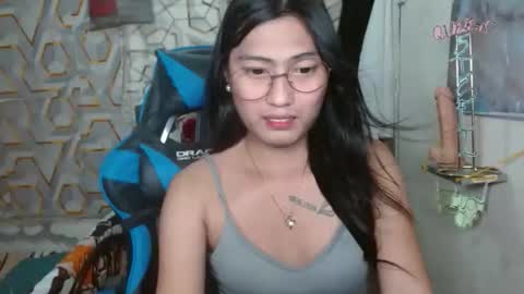 queensteffi online show from May 9, 9:54 pm