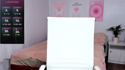 Anna online show from November 7, 7:11 am