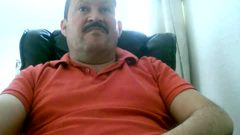 Snapshot of querubinrebelde chatting on January 12, 10:33 pm Don Ramon online show from January 12, 10:33 pm