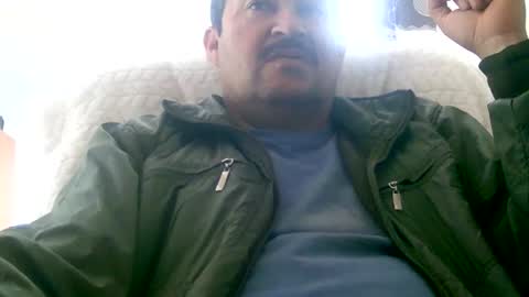 Snapshot of querubinrebelde chatting on January 2, 3:29 pm Don Ramon online show from January 2, 3:29 pm