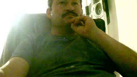 Snapshot of querubinrebelde chatting on January 2, 11:49 pm Don Ramon online show from January 2, 11:49 pm