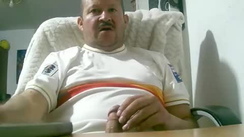 Snapshot of querubinrebelde chatting on October 13, 2:46 am Don Ramon online show from October 13, 2:46 am