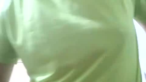 Snapshot of querubinrebelde chatting on January 2, 12:23 am Don Ramon online show from January 2, 12:23 am