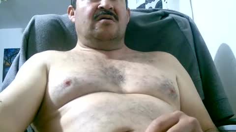 Snapshot of querubinrebelde chatting on February 16, 1:03 am Don Ramon online show from February 16, 1:03 am