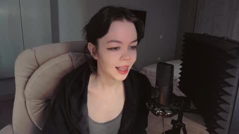 quietluxury online show from May 6, 12:44 pm