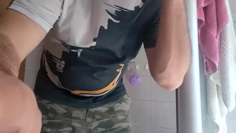 quintinvw0011 online show from February 9, 6:39 am