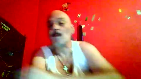 qwertyuiop22348015 online show from January 6, 7:07 pm