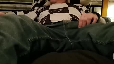 r2424 online show from March 23, 5:12 am