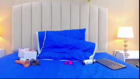 Rachel Donnelly online show from November 29, 5:04 am