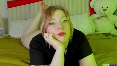 RachelCart online show from April 14, 3:21 am