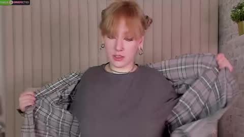 Snapshot of rachelcart chatting on October 1, 3:16 am RachelCart online show from October 1, 3:16 am