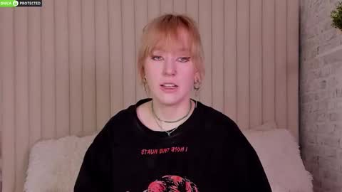 Snapshot of rachelcart chatting on October 13, 3:08 am RachelCart online show from October 13, 3:08 am