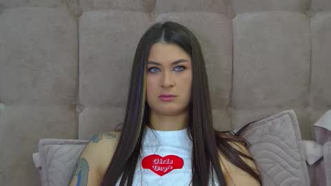 RachellSimpson online show from March 24, 7:09 pm