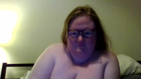 rachelredbbw online show from June 26, 8:14 pm