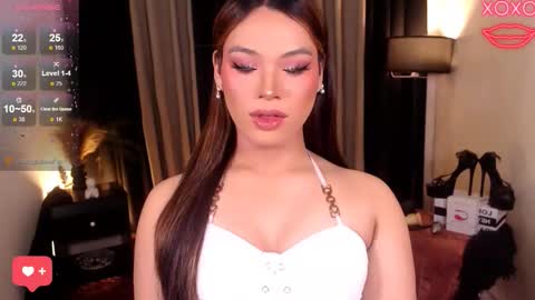 raeganclinton online show from March 13, 3:21 am