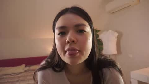 Amy online show from November 25, 5:17 am