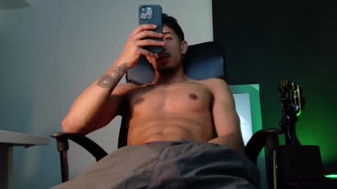 IG online show from November 20, 2:32 am