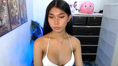 raindrizzle1706 online show from March 13, 6:11 pm