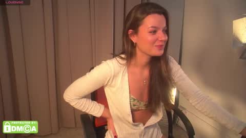 Darcy online show from September 29, 4:28 pm