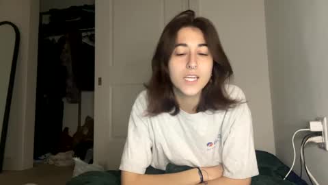 Ray Ray online show from December 11, 3:35 am